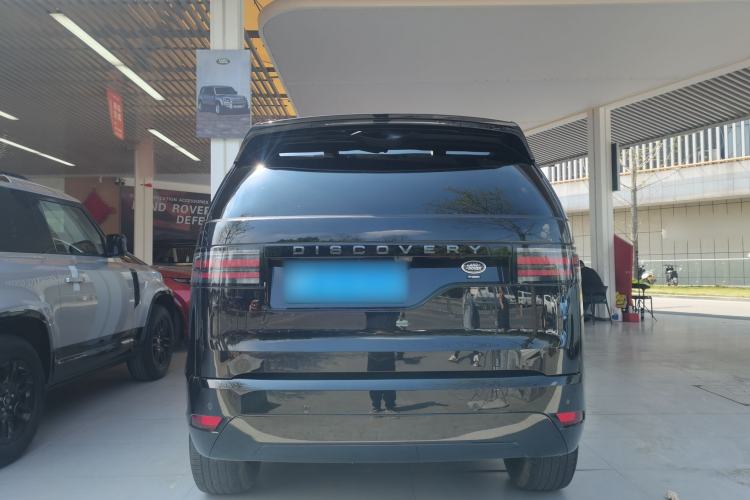 Used Land Rover Discovery 2023 Revised Version 360 PS R-Dynamic S Rear