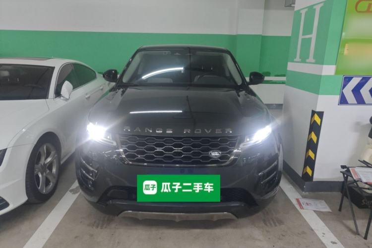 Used Land Rover Range Evoque 2022 Aurora L 249 PS R-Dynamic Luxury Edition Front