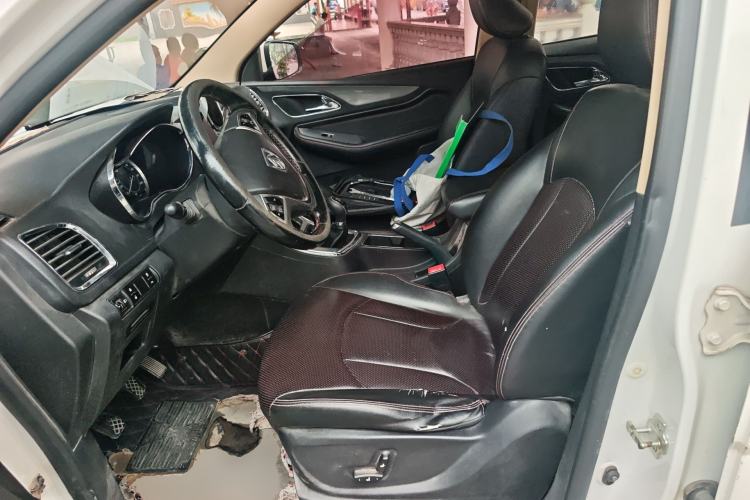 Used Baojun 560 2015 1.8L manual luxury version