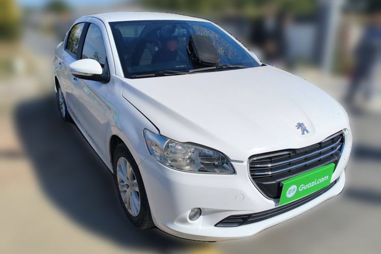 Used Peugeot 301 2014 1.6L Manual Comfort Edition Front Right 45 Deg