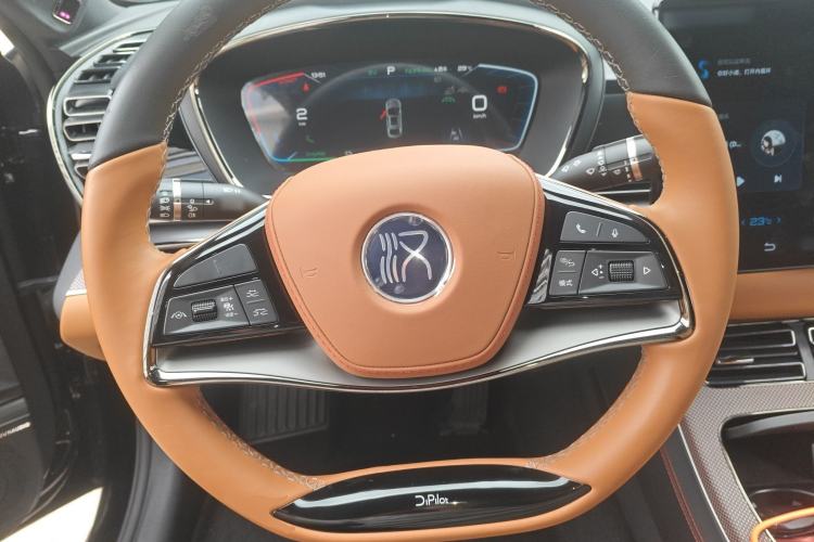 Used BYD Han 2022 DM-i 242km Flagship Model Steering Wheel