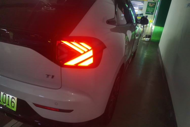 Used ARCFOX T1 2025 Model 425 PLUS
