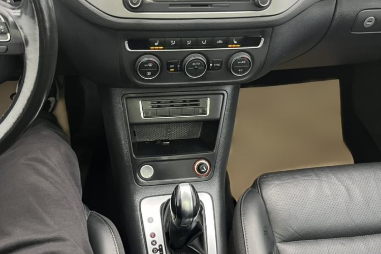 Used Volkswagen Tiguan L 2015 1.8TSI Automatic Two-Wheel Drive Comfort Edition