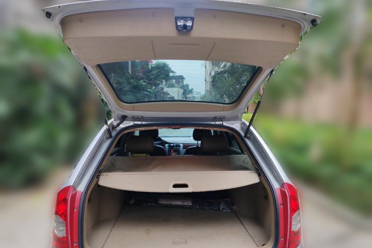 Used Buick Excelle 2005 Touring Version 1.8L Automatic Comfort Edition