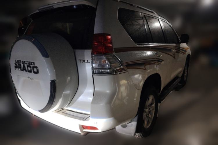 Used Toyota Prado 2013 2.7L Automatic Middle East Version
