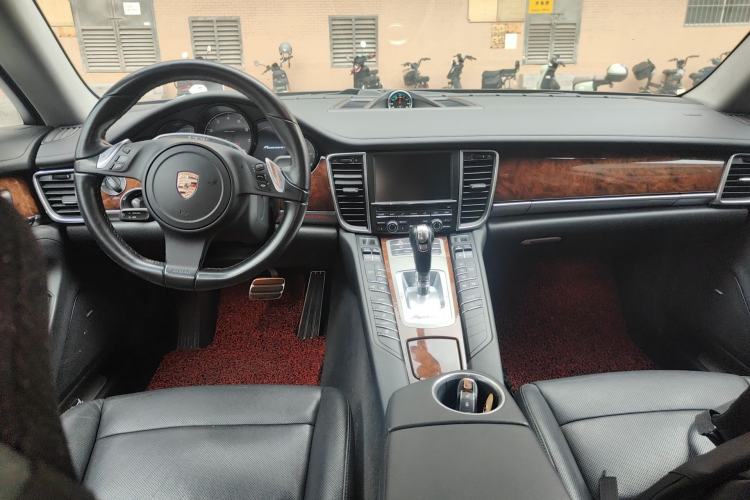 Used Porsche Panamera 2010 Panamera 4 3.6L

