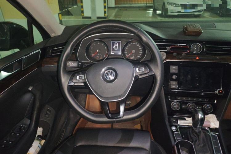 Used Volkswagen Magotan 2019 330TSI DSG Luxury Model China V Standard