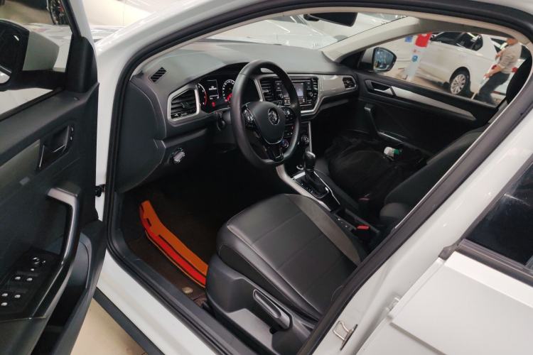 Used Volkswagen T-ROC 2020 280TSI DSG Two-Wheel-Drive Elite Version