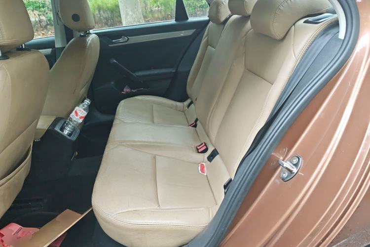 Used Volkswagen Lamando 2015 230TSI DSG Fashion Edition