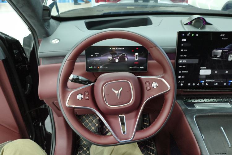 Used VOYAH Titan 2026 Model Max+ Steering Wheel