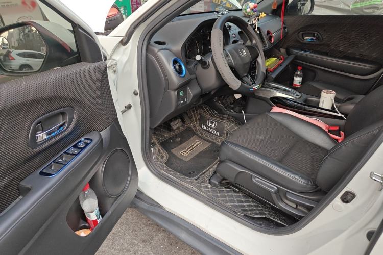 Used Honda XR-V 2017 1.5L LXi CVT Classic Edition Driver Seat