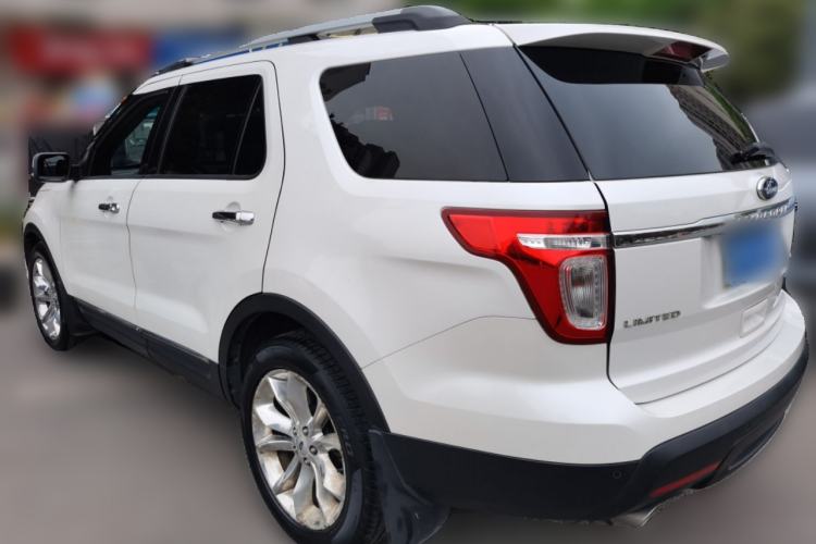 Used Ford Explorer 2013 3.5L Deluxe Model