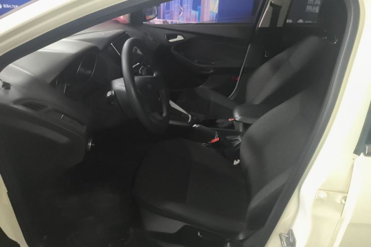 Used Ford Focus 2015 Hatchback 1.6L Automatic Comfort Model