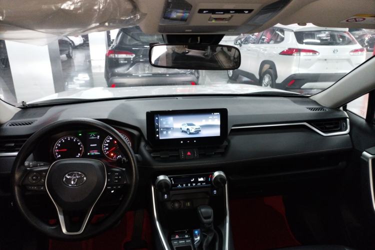 Used Toyota RAV4 2024 2.0L CVT Two-Wheel Drive Urban Edition