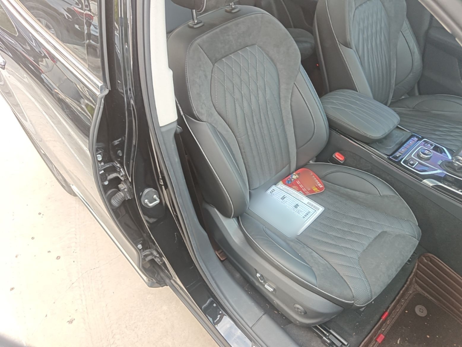 Hongqi HS5 2022 Revised Version 2.0T Smart Connect Flagship Edition — снимка 19