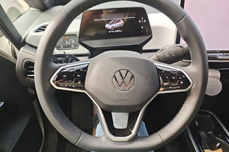 Used Volkswagen ID.3 2025 Smart Edition Outstanding Model
