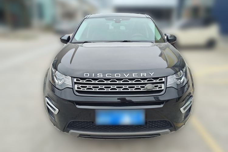 Used Land Rover Discovery Sport 2017 2.0T SE Front