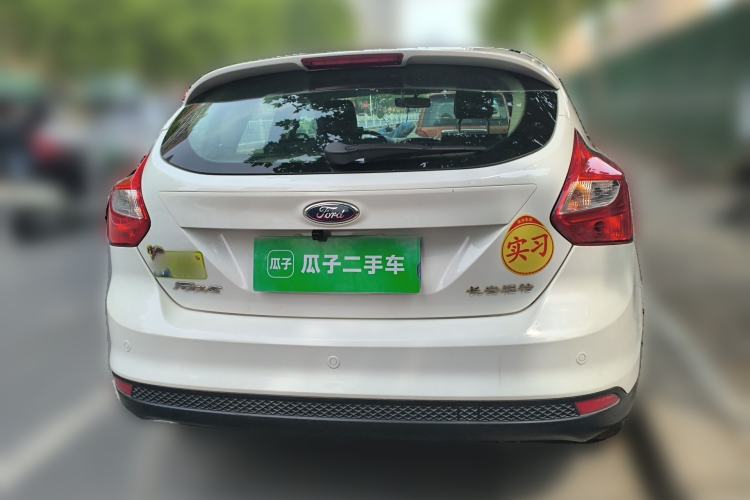 Used Ford Focus 2012 Hatchback 1.6L Automatic Fashion Edition
