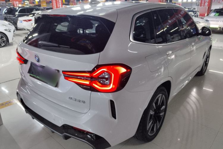 Used BMW iX3 2022 Leading Model