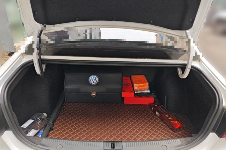 Used Roewe i6 2018 20T Automatic Flagship Edition
