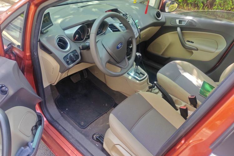 Used Ford Fiesta 2011 Hatchback 1.5L Automatic Fashion Edition