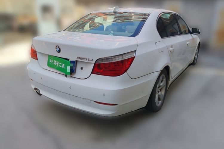 Used BMW 5 Series 2010 520Li Luxury Model Rear Right 45 Deg