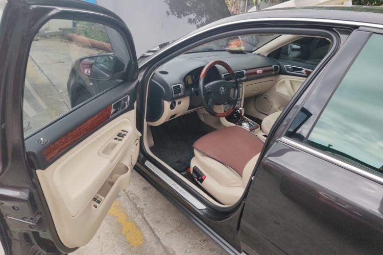 Used Volkswagen Passat 2009 1.8T Automatic Zunjie Model Driver Seat