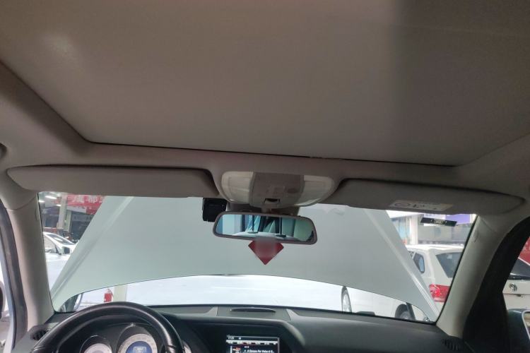 Used Mercedes-Benz GLK-Class 2015 GLK 300 4MATIC Fashion Edition Ultimate Version
