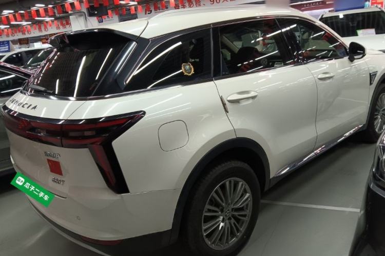 Used Venucia Star 2021 260T Automatic 48V Mild Hybrid Turbocharged Star Achieve Edition
