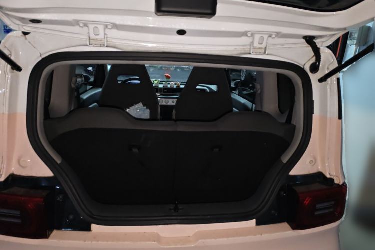 Used Wuling Hongguang MINIEV 2021 Macaron Premium Model – Lithium Iron Phosphate