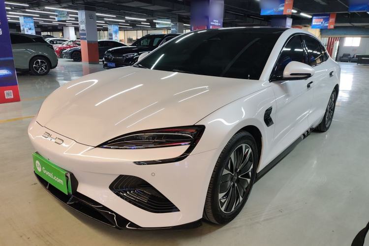 Used BYD Seal 2022 550 km Standard Range Rear-Wheel Drive Prestige Version