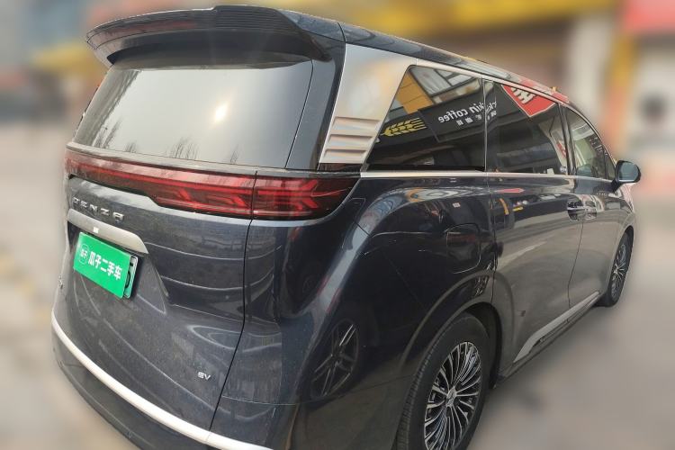 Used Denza D9 2022 EV 620 Prestige Model Rear Right 45 Deg