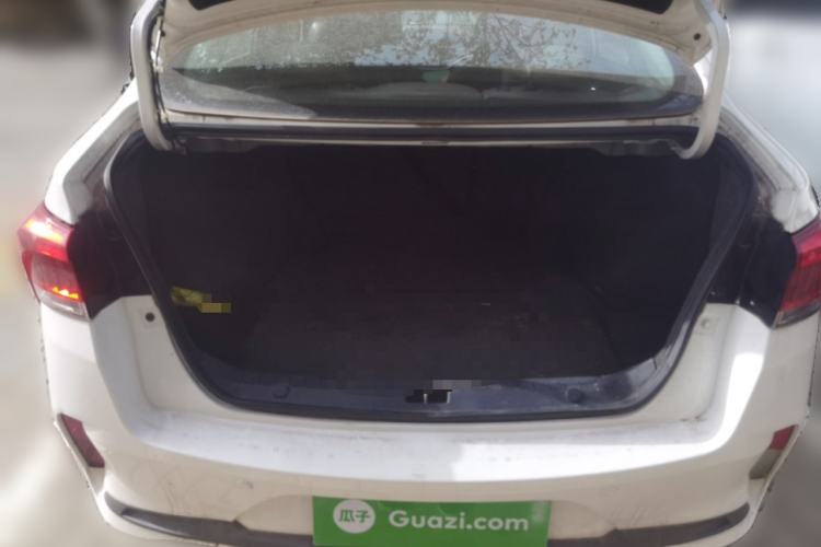 Used Soueast A5 Wing Dance 2019 1.5L Manual Flagship Version China V Standard Trunk