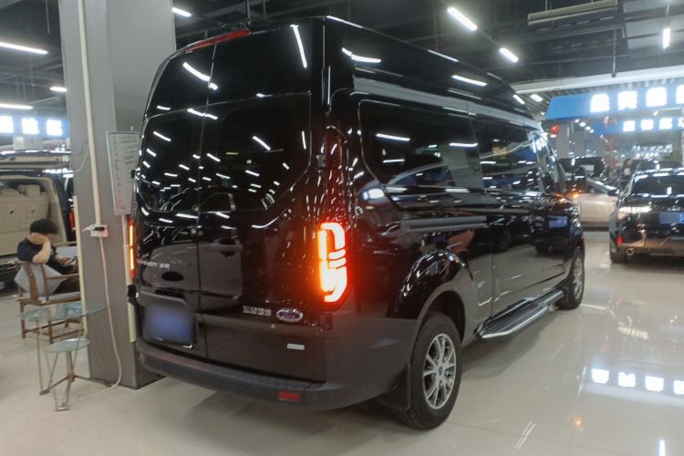 Used Ford Transit 2023 2.0T Gasoline Automatic Multi-Function Commercial Vehicle Mid-Drive Mid-Roof 5/6 Seats