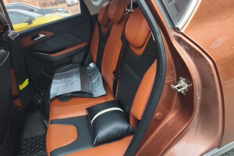 Used BAIC Senova X35 2016 1.5L Automatic Luxury Edition Left Rear Seat