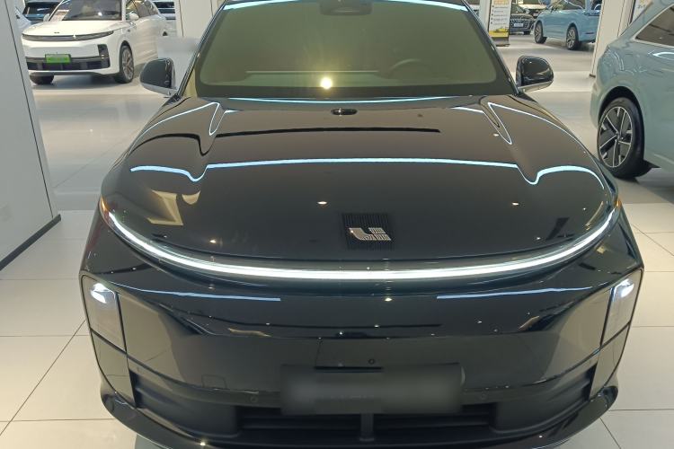 Used Li Auto L6 2025 Pro Smart Refresh Edition Front