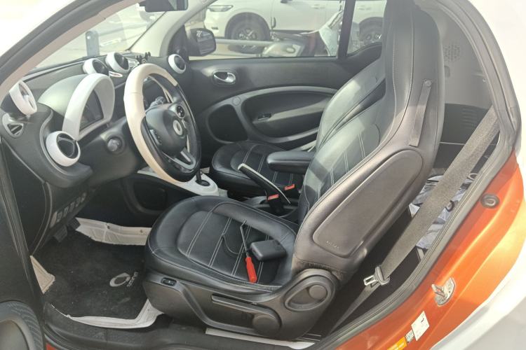 Used smart fortwo 2016 0.9T 66kW Hardtop Pioneer Edition Left Rear Seat