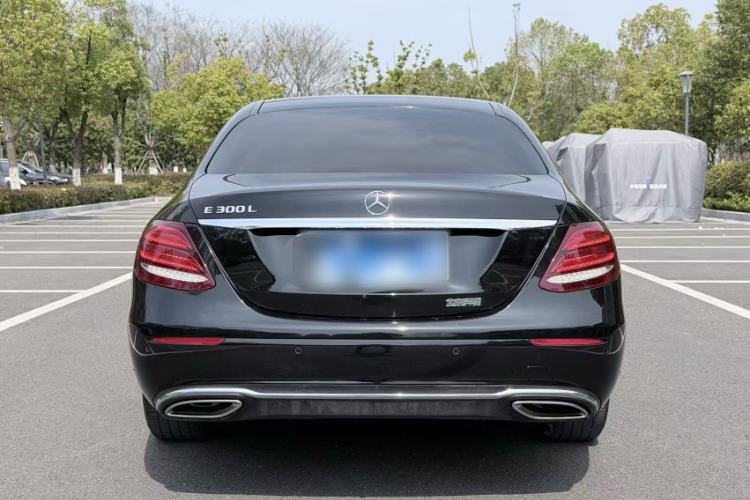 Used Mercedes-Benz E-Class 2018 E 300 L Luxury Model
