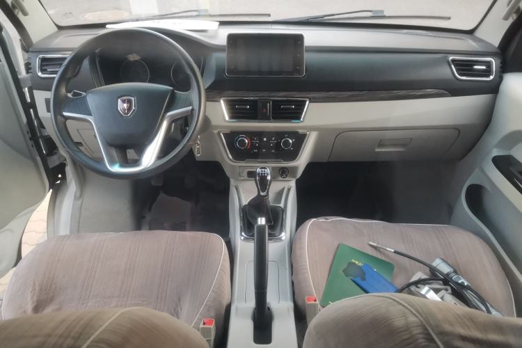 Used Jinbei New Hiace S 
