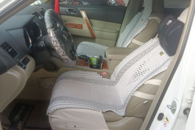 Used Toyota Highlander 2009 2.7L Two-Wheel Drive 7-Seater Luxury Edition
