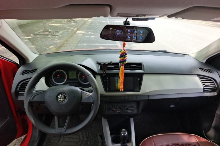 Used Skoda Fabia 2016 1.4L Automatic Car Enjoy Edition