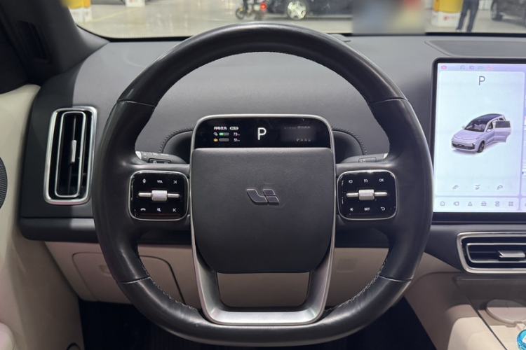 Used Li Auto L9 2022 Max model
