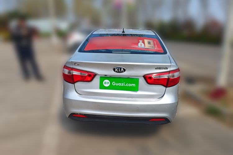 Used Kia K2 2012 Sedan 1.4L MT GLS Commemorative Edition