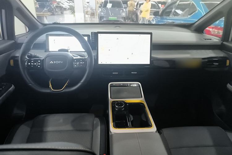 Used AION Y 2022 70 Tech Edition Lithium Iron Phosphate