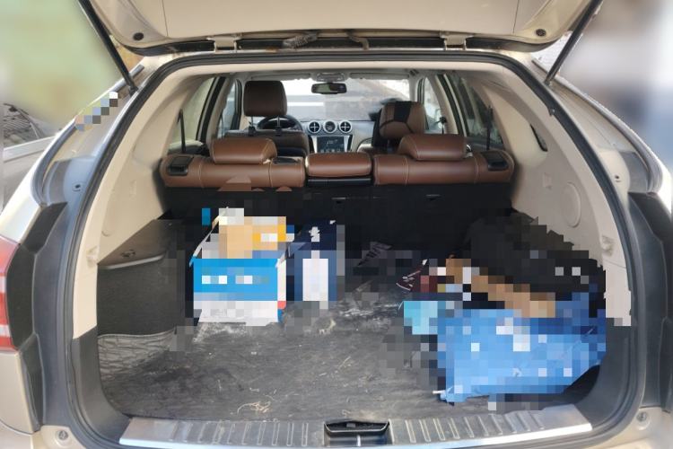 Used BYD Tang New Energy 2015 2.0T Four-Wheel-Drive Flagship Model
