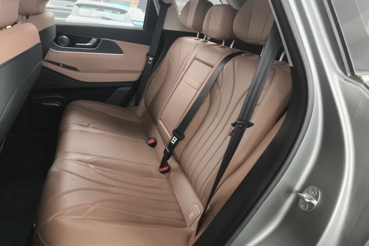 Used Chery Tiggo 8 L 2024 2.0T Two-Wheel Drive Prestige Version 5 Seats