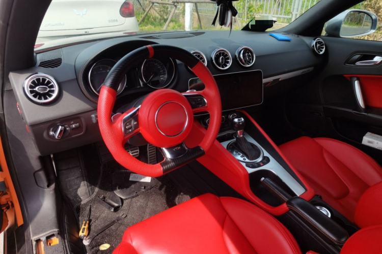 Used Audi TTS 2008 TTS Coupe 2.0TFSI quattro Center Console