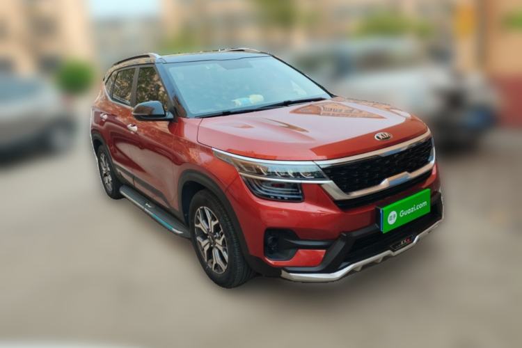 Used Kia KX3 2020 1.5L CVT Trend Edition Front Right 45 Deg