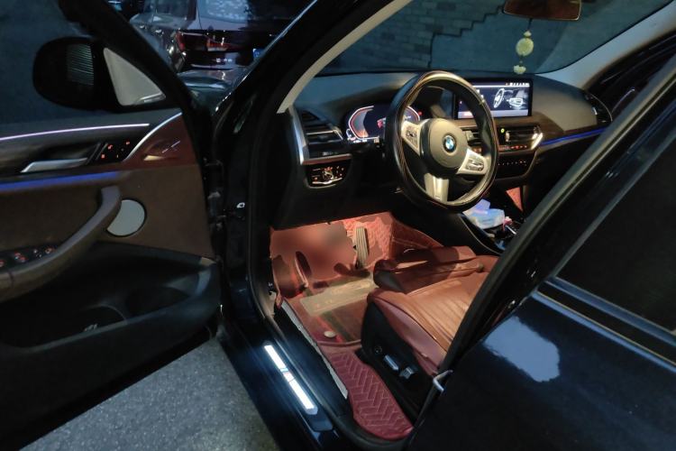 Used BMW X3 2022 Facelift xDrive30i Luxury Edition M Night Edition Package Driver Seat