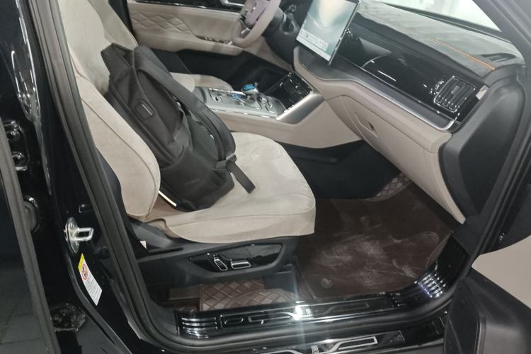 Used BYD Tang New Energy 2025 Intelligent Driving Version DM-i 115KM Prestige Edition Right Front Seat